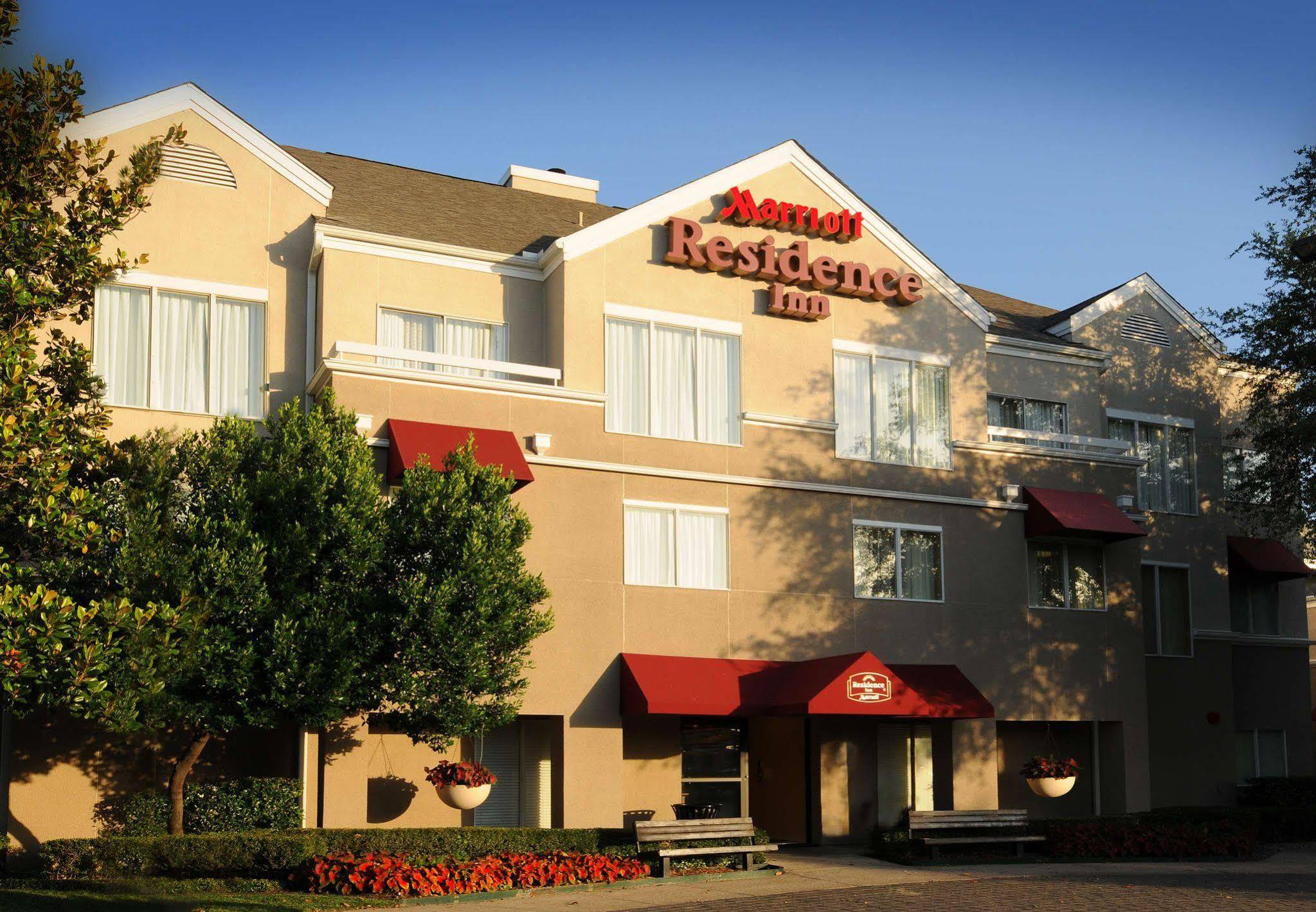 Sonesta Es Suites Dallas Medical Market Center Bagian luar foto