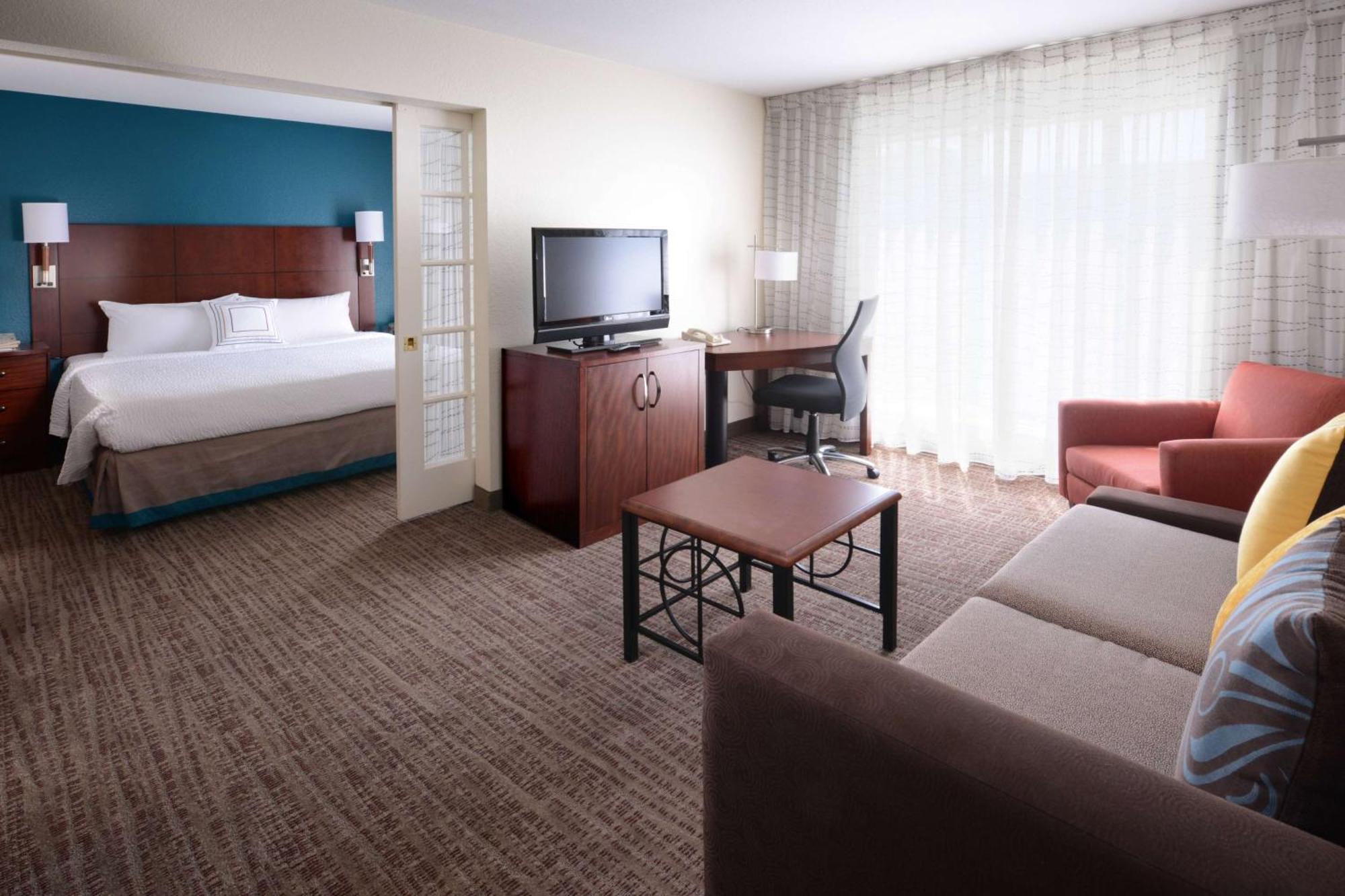 Sonesta Es Suites Dallas Medical Market Center Bagian luar foto